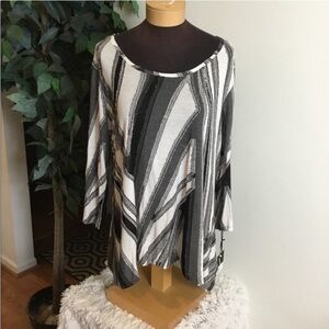 Women's Simply Vera Vera Wang Tunic 0X White Black Striped